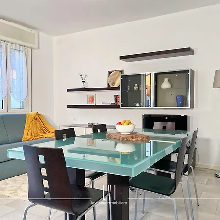 Nievo Easy Apartamento *